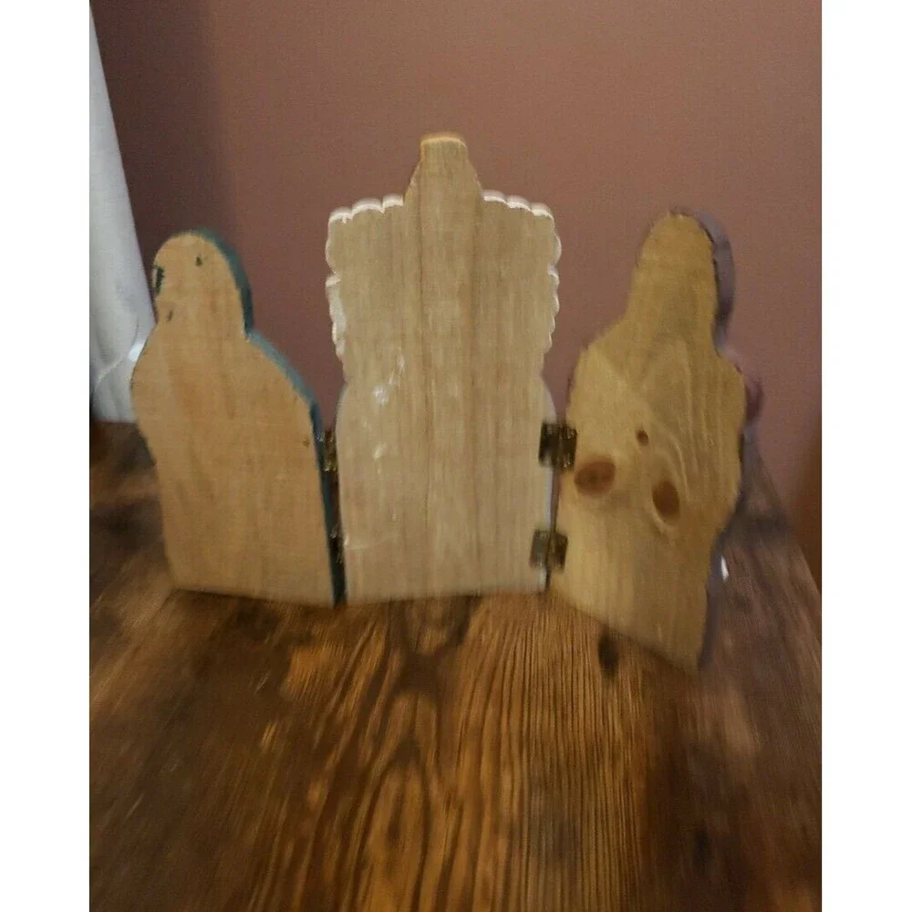 Nativity Wood Painted Trifold Folk Art Christmas Triptych Manger Creche Holiday